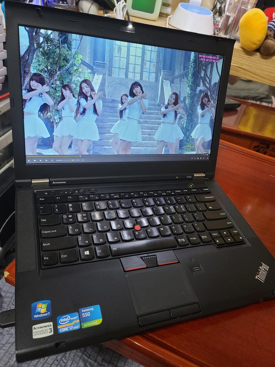 레노버 씽크패드 T430 i7-3세대 14인치 노트북 팝니다