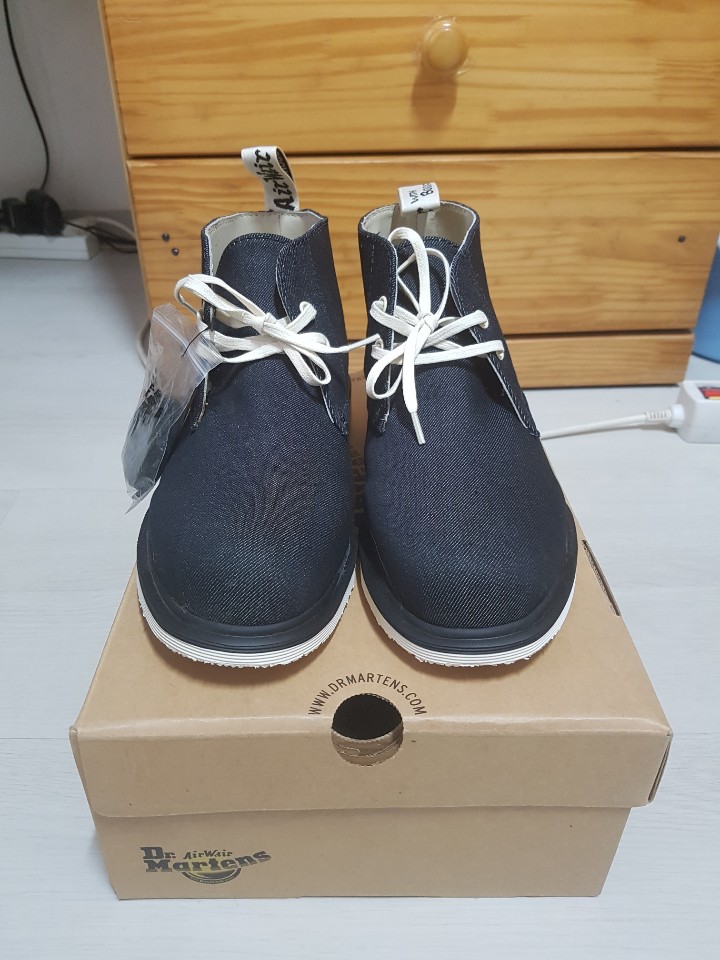 닥터마틴 신발 팔아요
