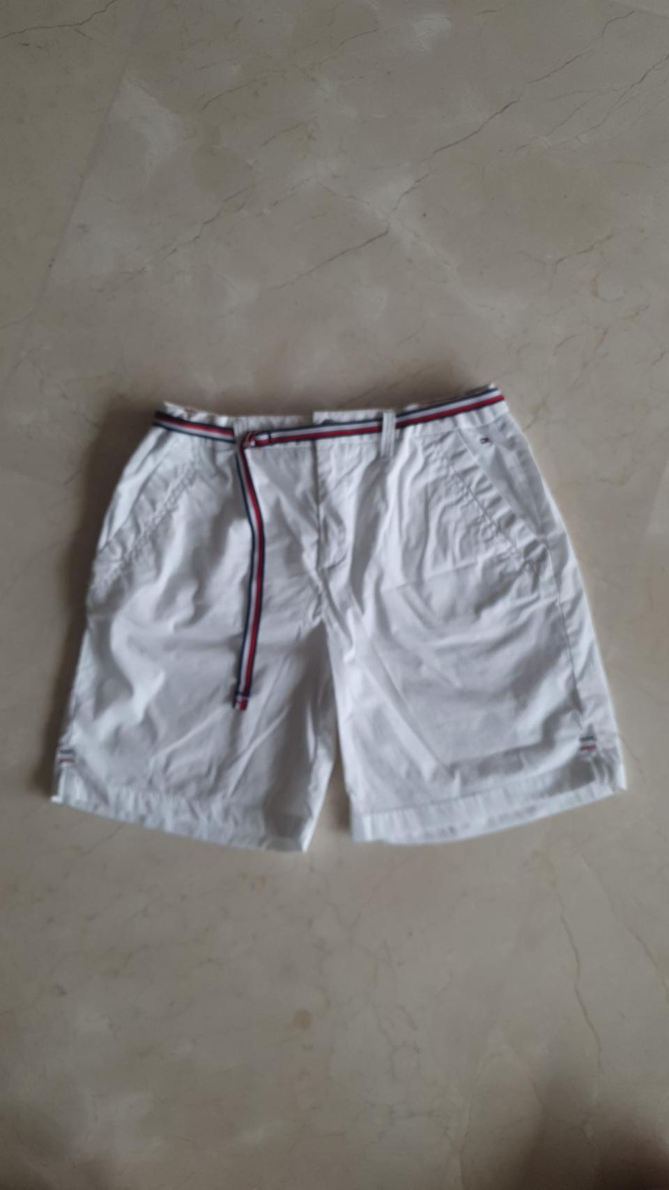 타미힐피거 반바지