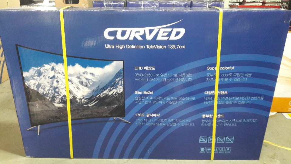 55인치 커브드 미개봉 박스새제품