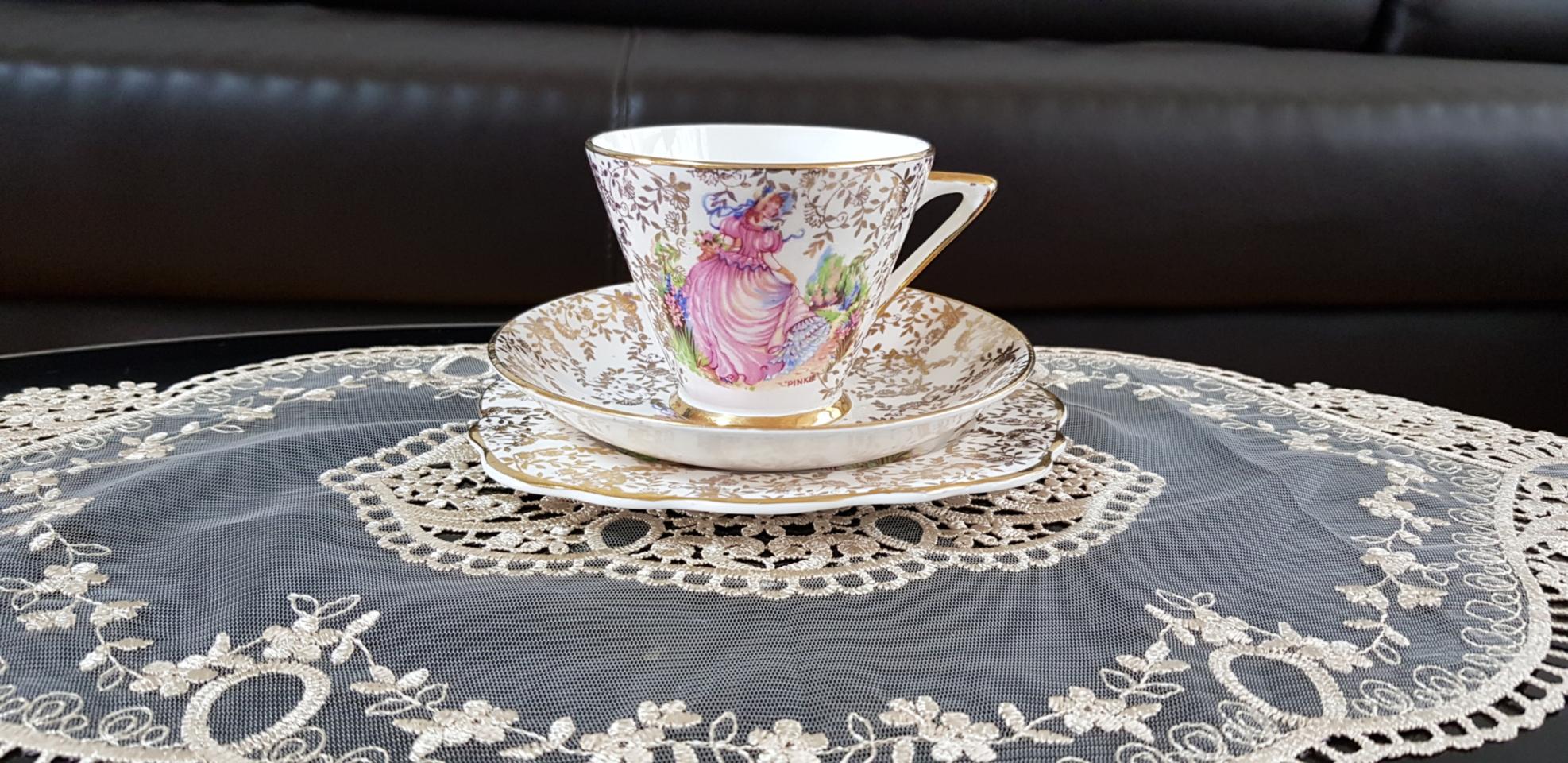 크레놀린 트리오 찻잔