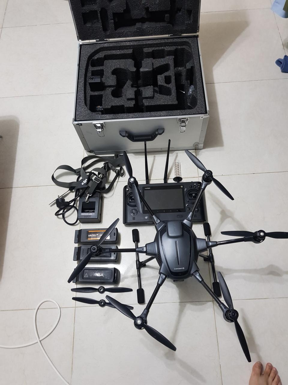 드론 타이푼H 카메라 동영상기본헝 스타일