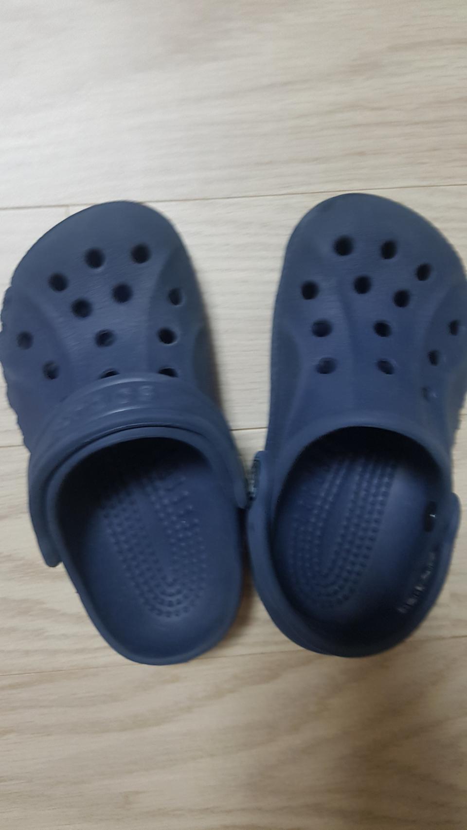 crocs 8c9