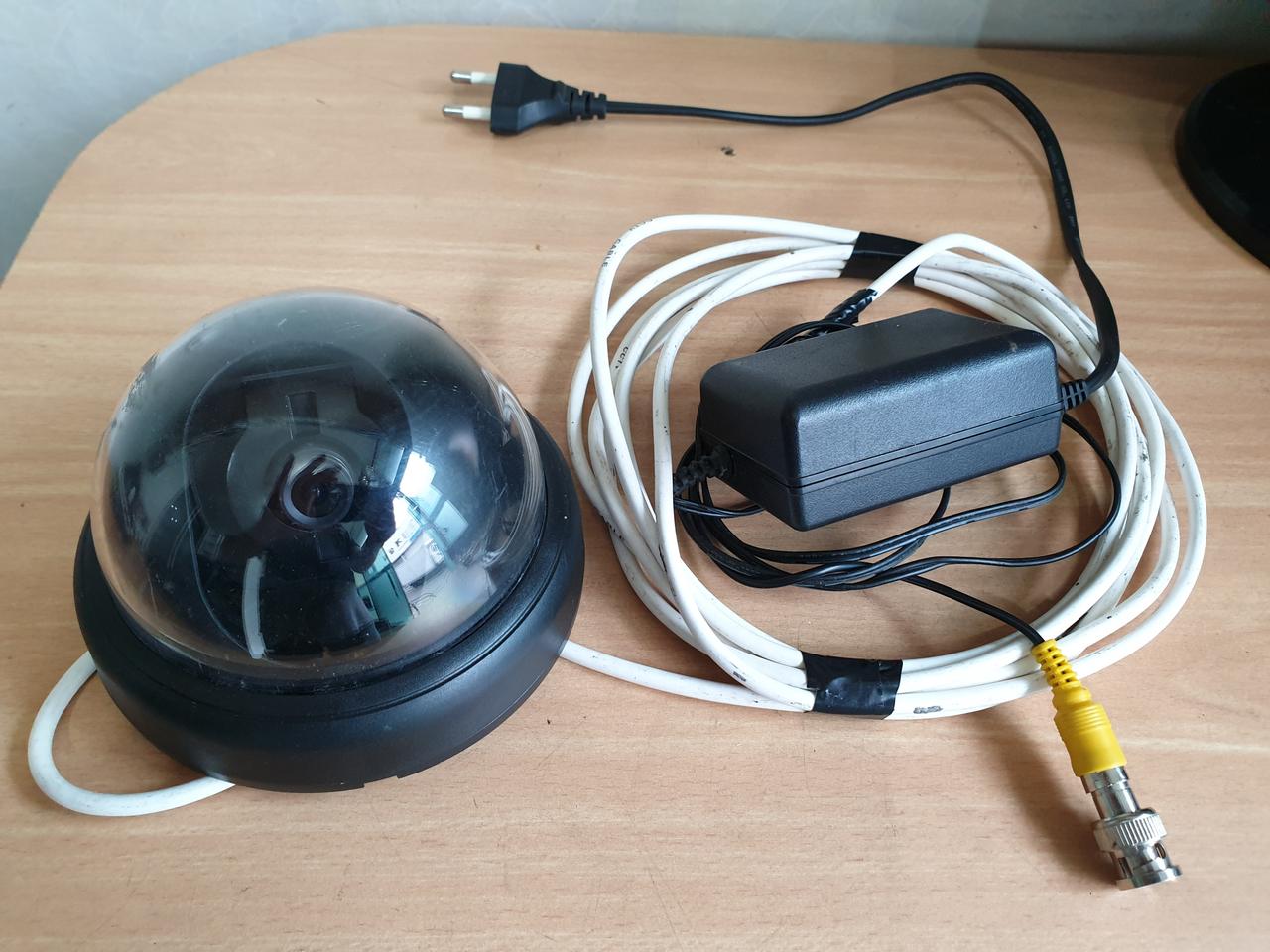 cctv 돔카메라 세트 판매합니다.