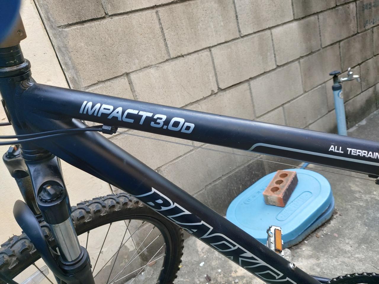 블랙캣 임팩트 3.0D