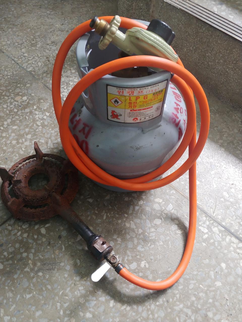 3k가스통 .버너.밸브.선.모두다65000원 .가스만땅충전.가스통2025