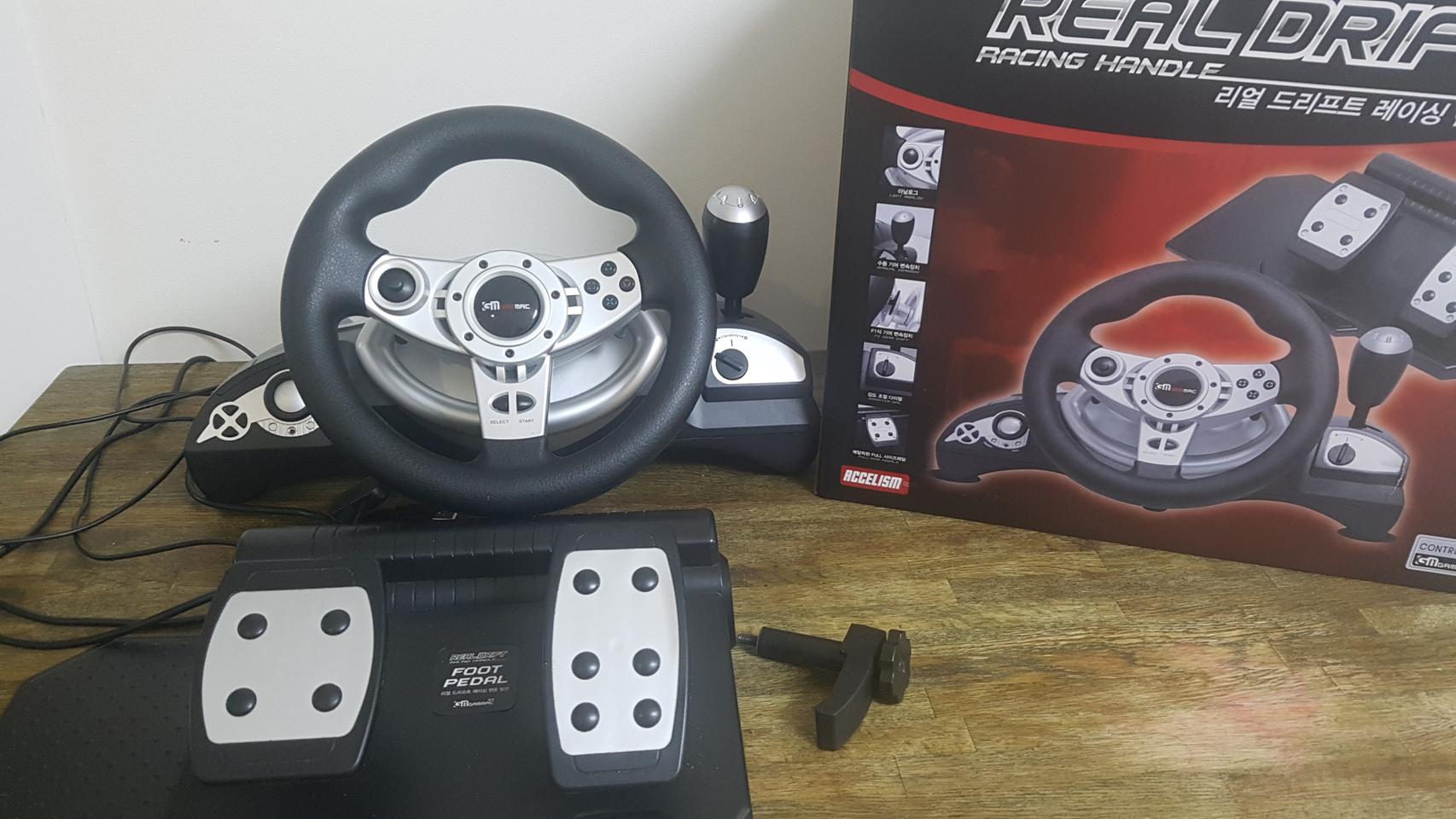 가성비 레이싱 휠