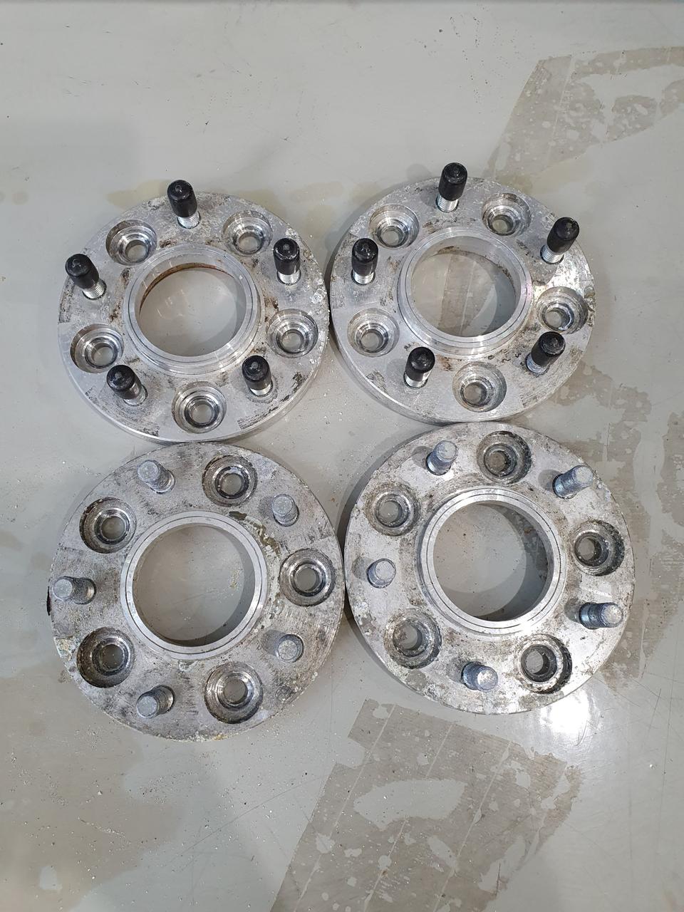 pcd 체인져 15mm 112 ->114.3 판매합니다