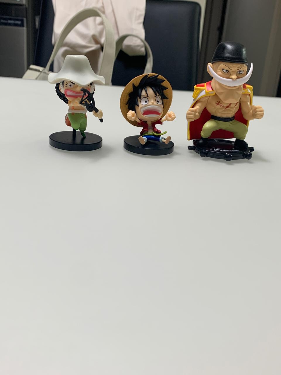 원피스  미니 피규어 판매합니다.