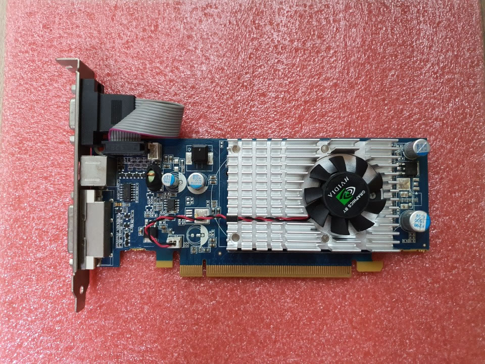 지포스 9300GS  그래픽카드 팝니다.