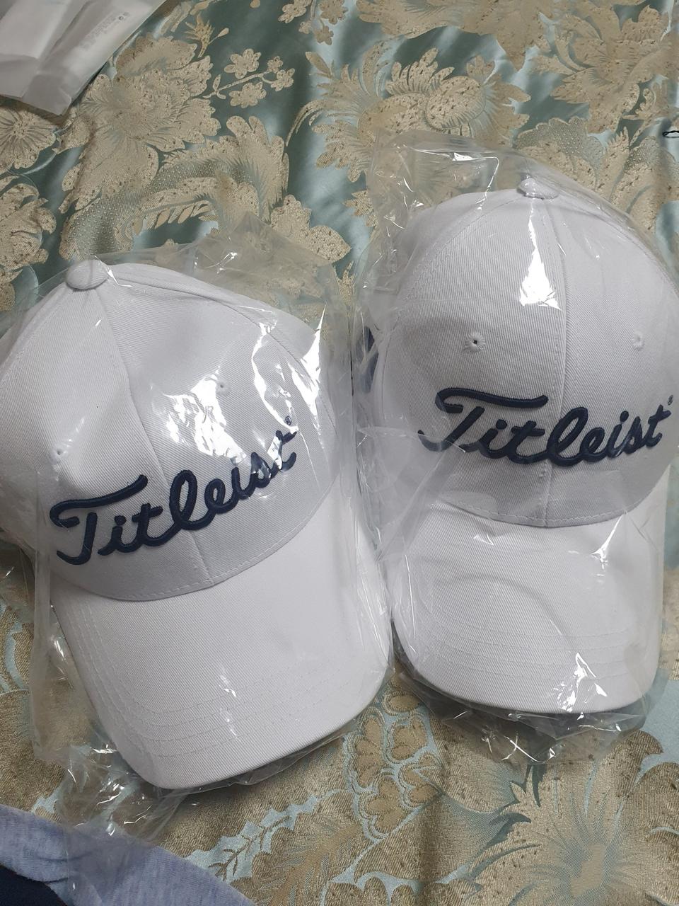 타이틀리스트 모자 미사용 최저가 2개