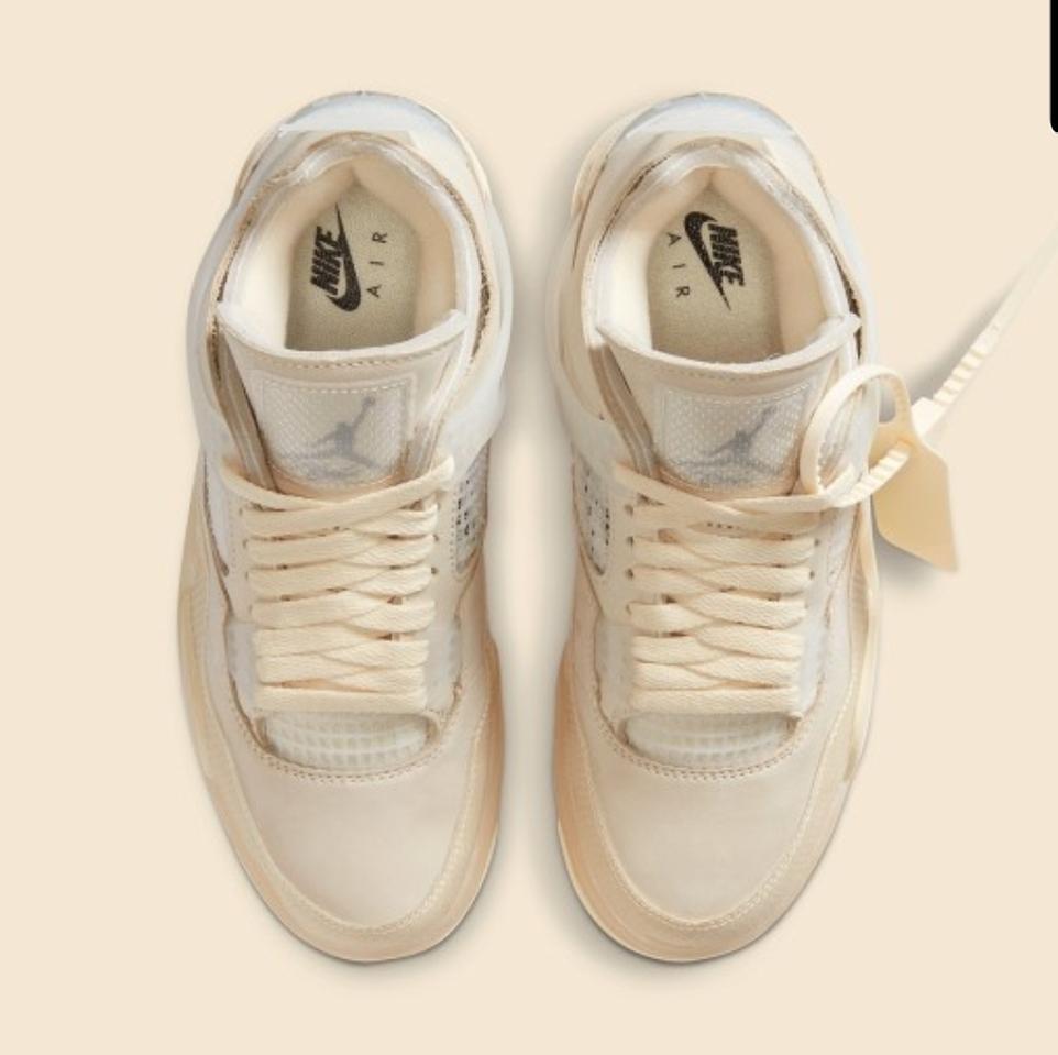 [W230] 조던4 우먼스 오프화이트