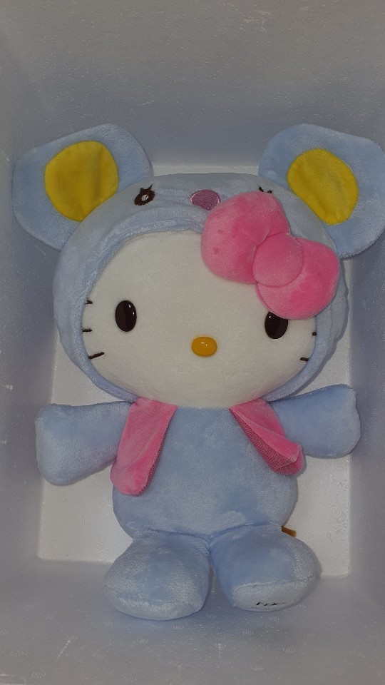 생쥐 키티 인형