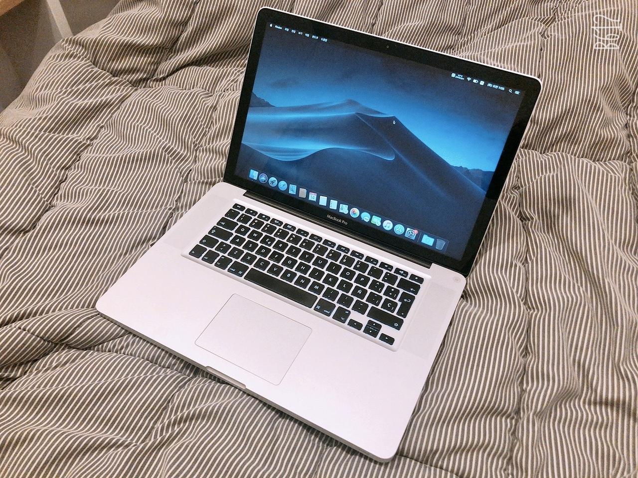 맥북프로 i7/8G/500G 15인치