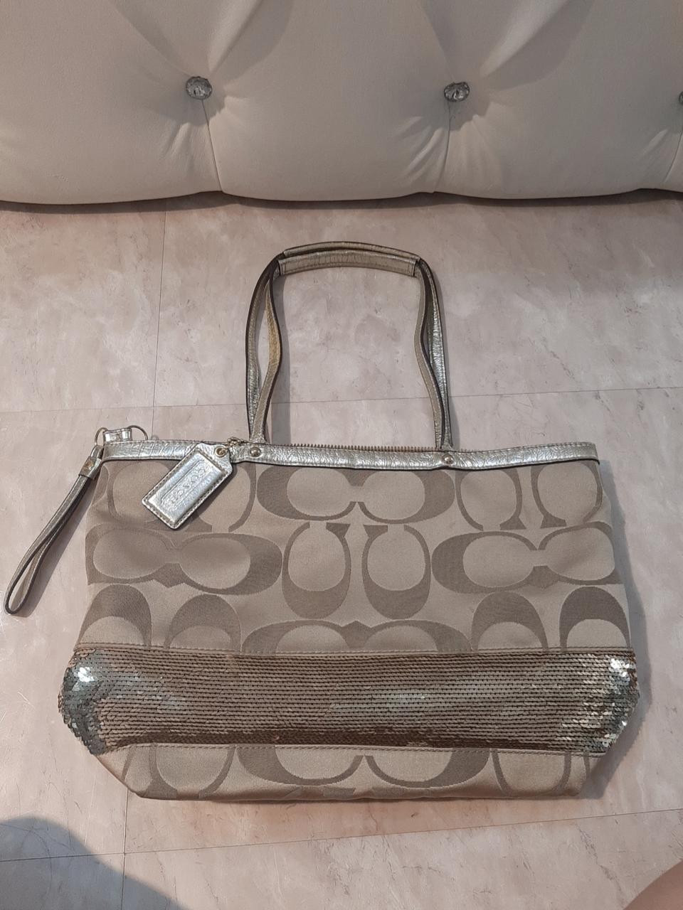 여성 코치(Coach) 토트백 베이지/골드