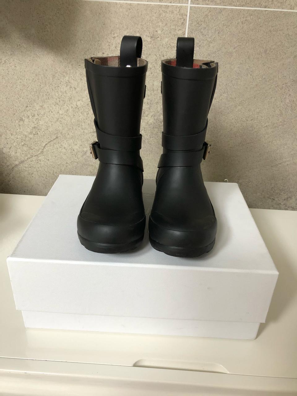 키즈 버버리 부츠~(정품)