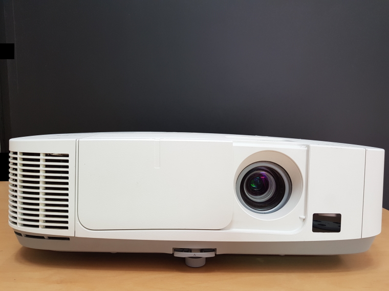 NEC M420X 빔프로젝터 파격 할인 최저가 입니다