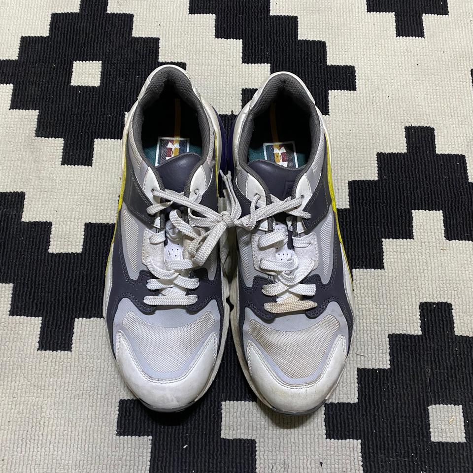 언더아머 운동화 260