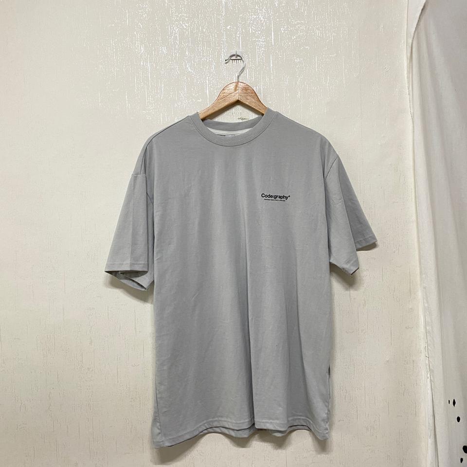 코드그라피 반팔티 새것
