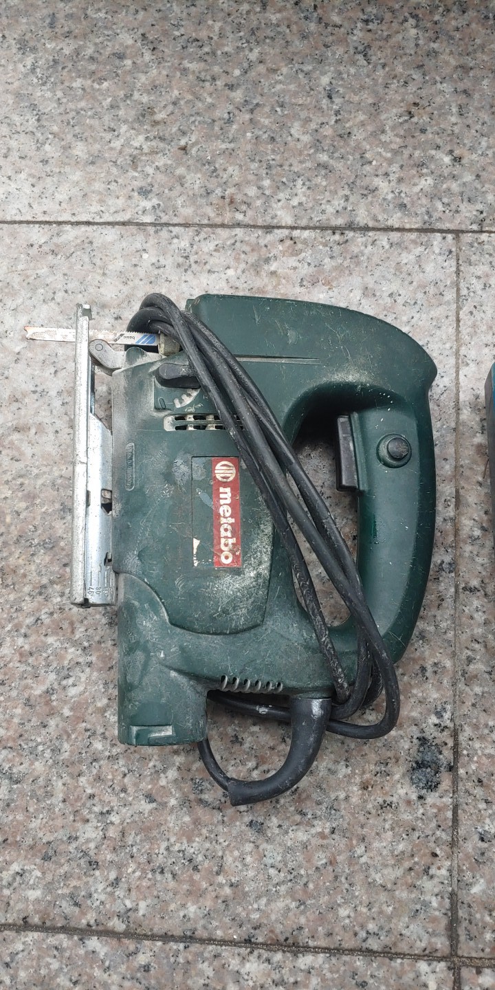 마끼다충전기 와 직소기  판매