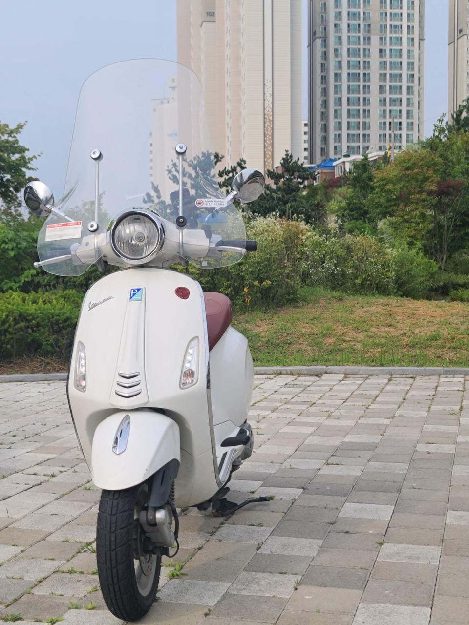 베스파 프리마베라 15년형 화이트 레드시트