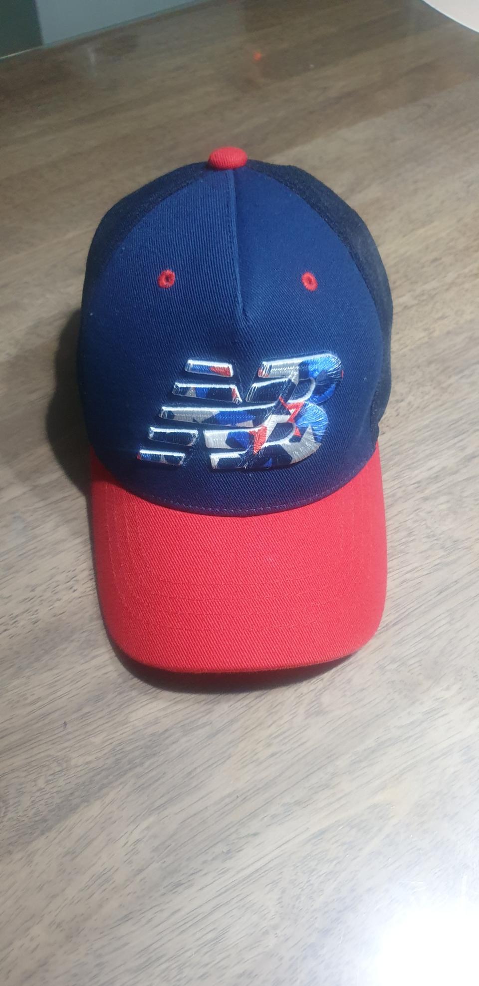 뉴발란스 키즈 모자