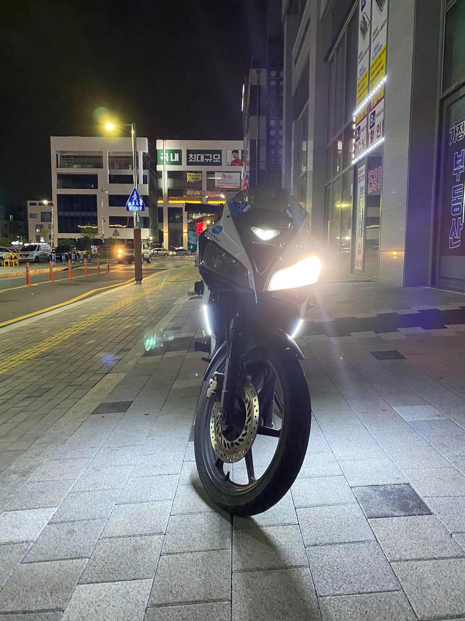 HONDA CBR125 2010년식 풀튜닝