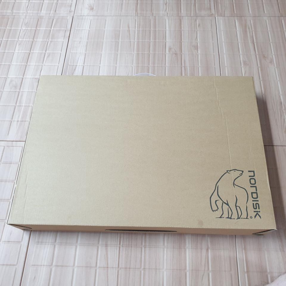 미개봉던킨폴딩박스팝니다