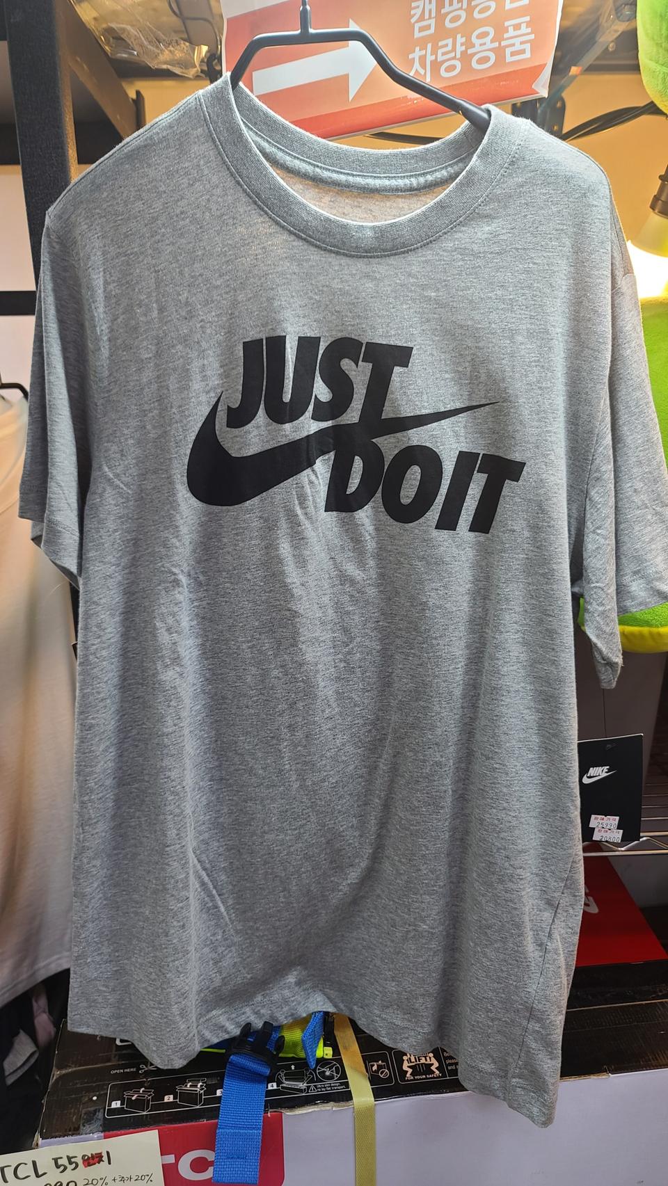 나이키 티셔츠 95/100 !)문의주세요 ! 새상품 입니다 !