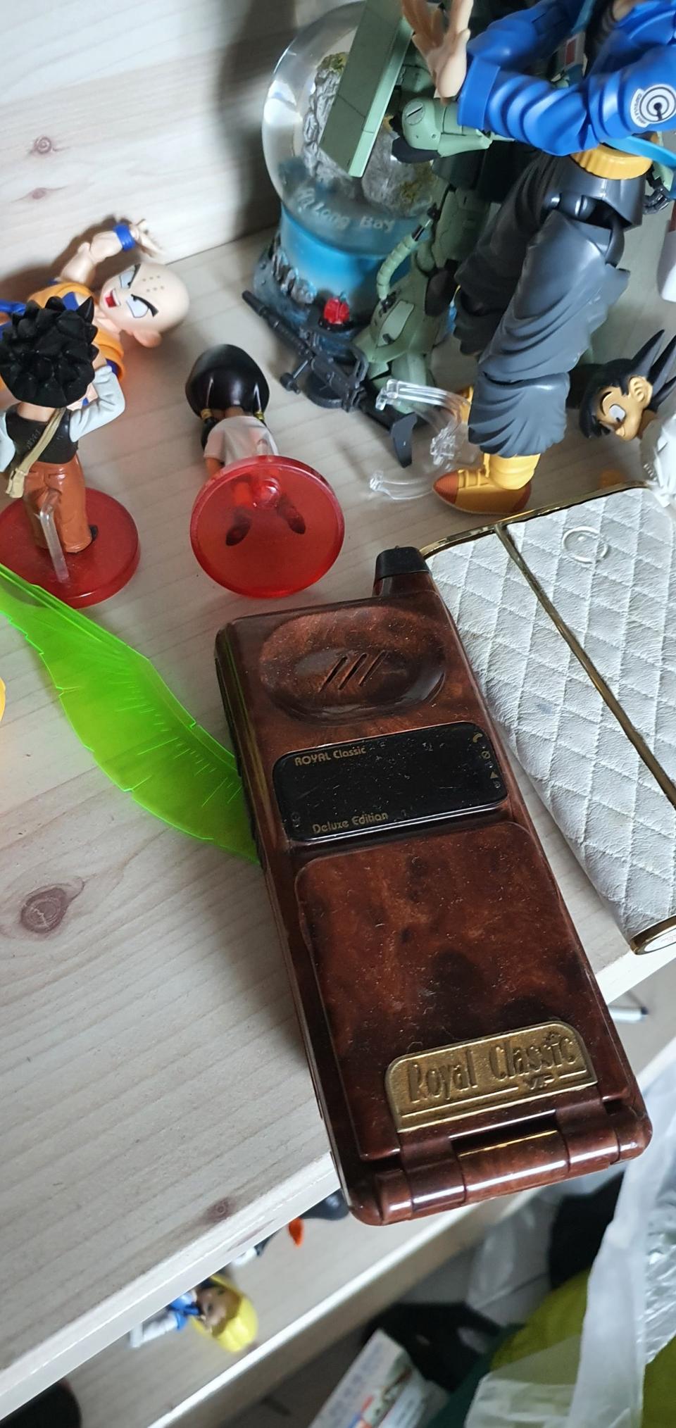 올드폰 박물관용 모토로라 마이크로택