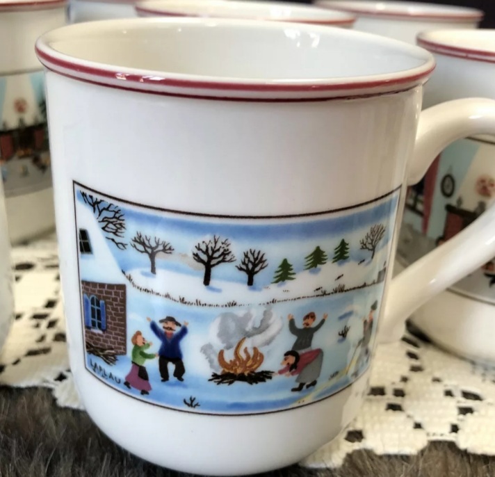 빌레로이앤보흐 디자인나이프 크리스마스 머그컵