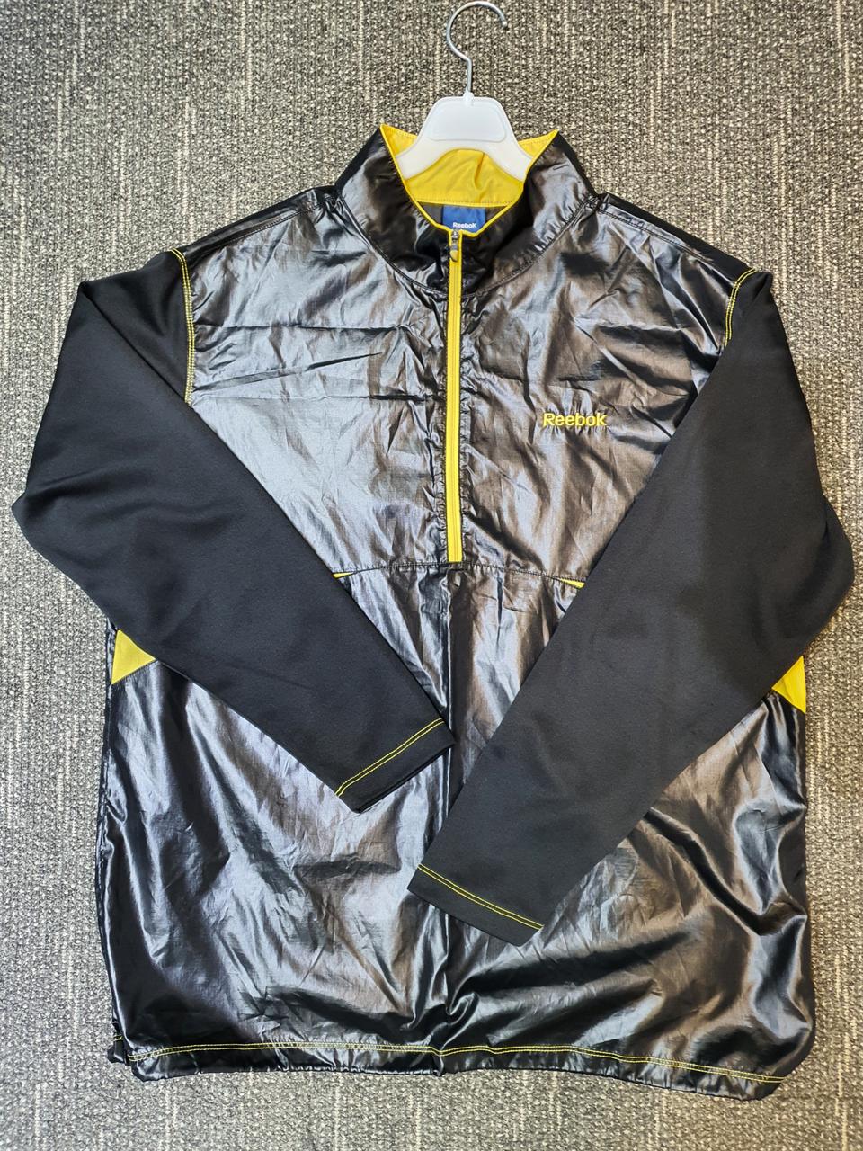 리복 간지나는 바람막이