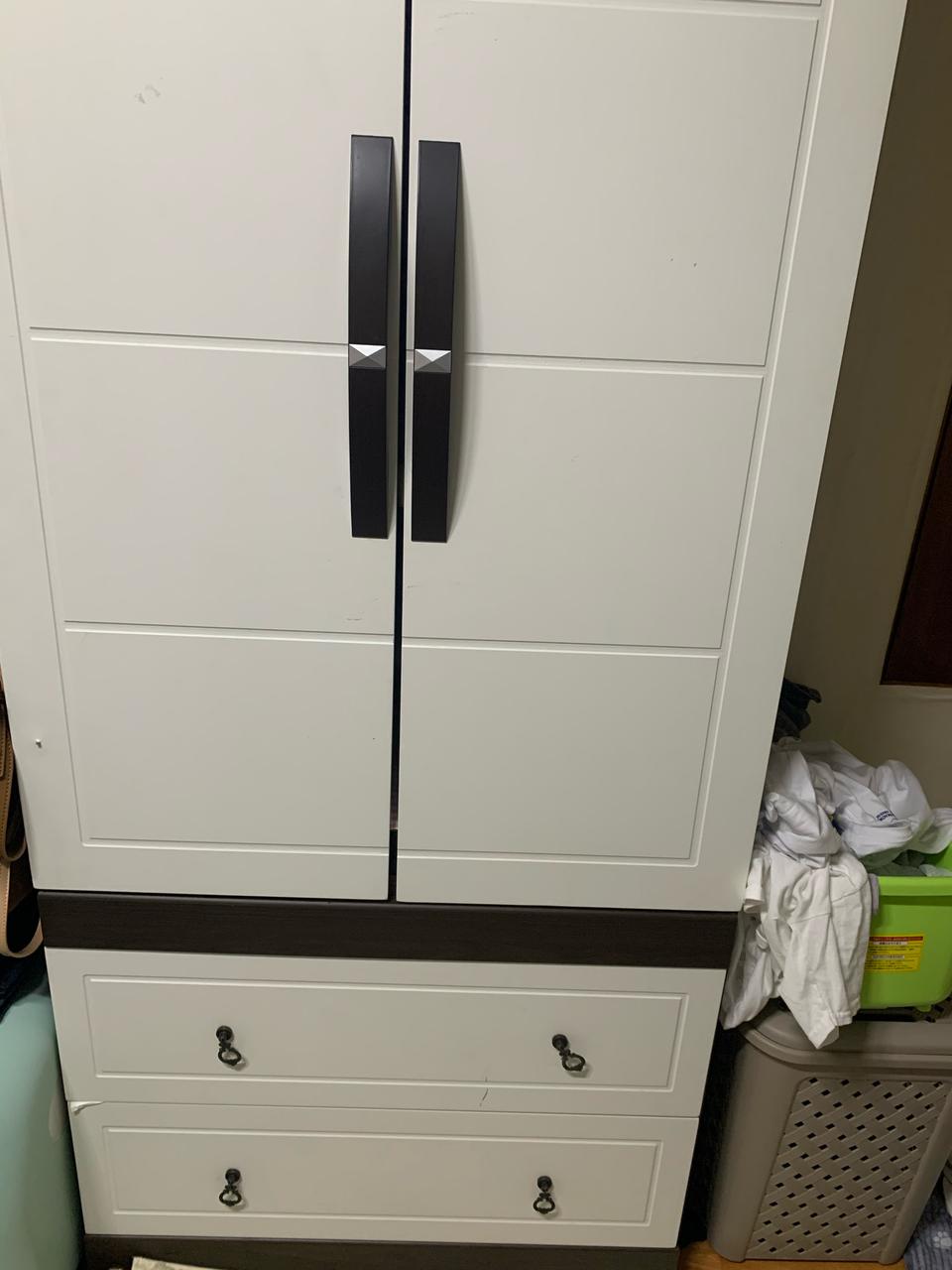 옷장 식탁 무료나눔합니다 가져가세요