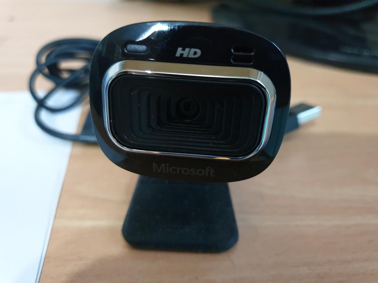 화상캠 마이크로소프트사의 HD-3000 팝니다.