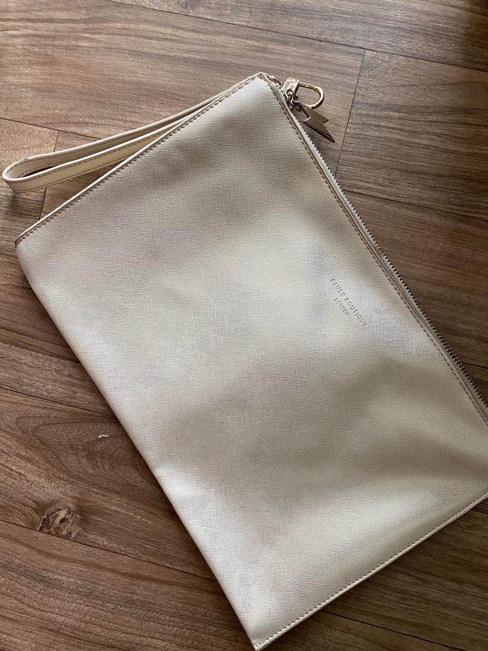 폴스부띠끄 클러치백