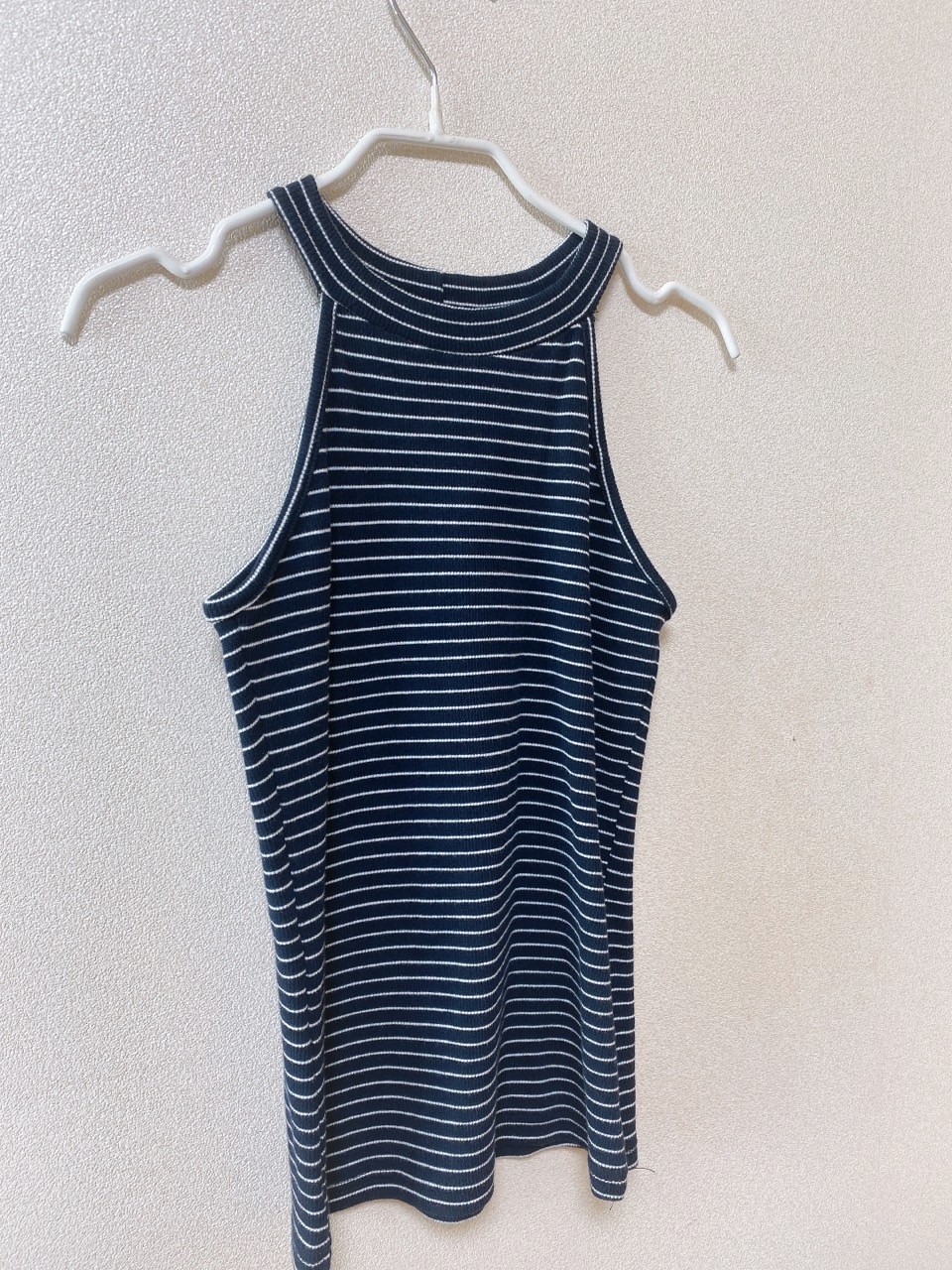 스트라이프 홀터넥