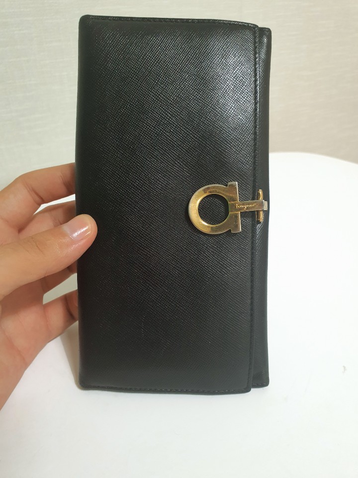 [정품] 페라가모 장지갑 
