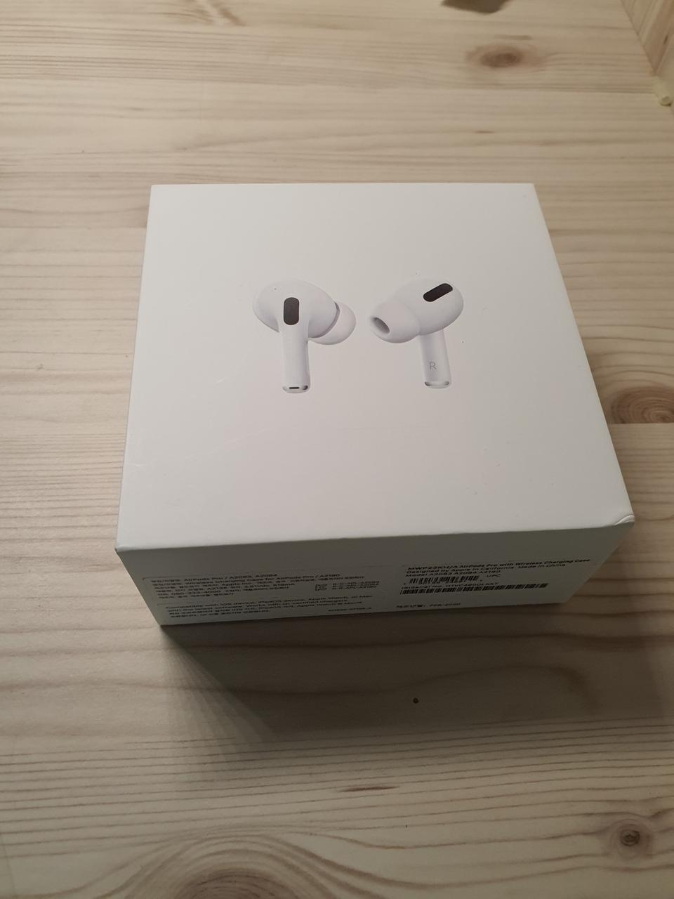 에어팟 프로 21만원에 팝니다