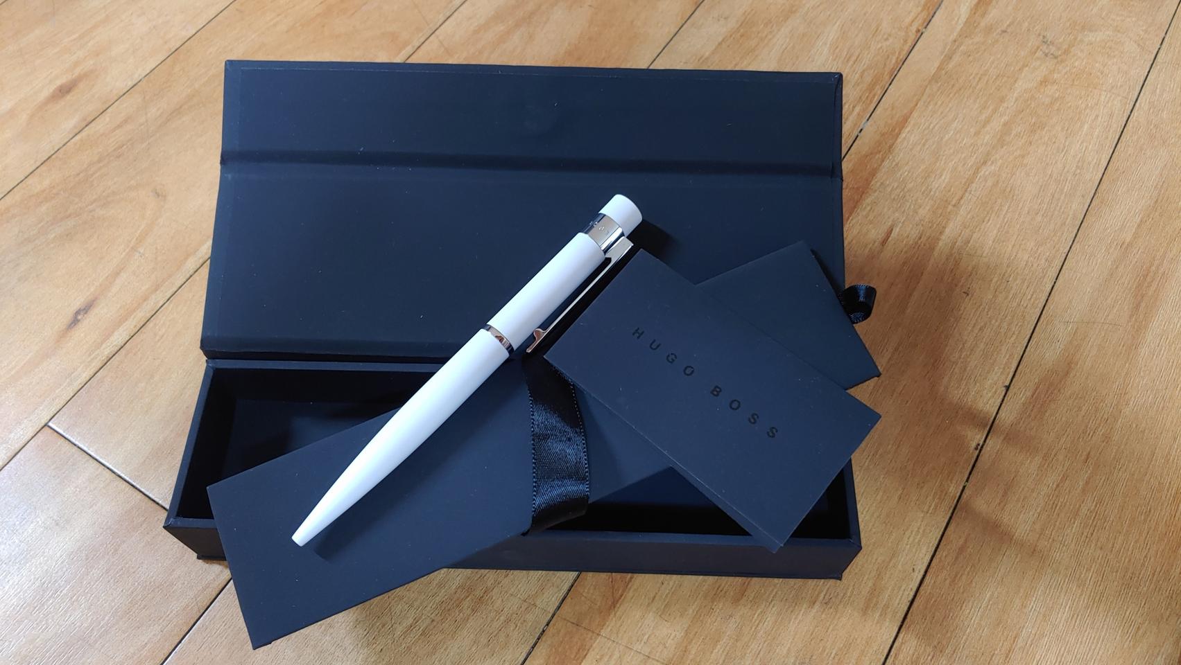 휴고보스 독일명품 만년필