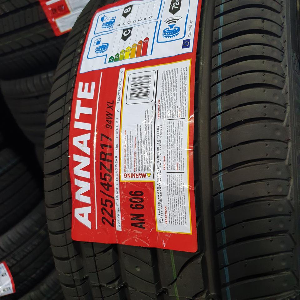 225 4517 타이어 그랜져시리즈, k5시리즈 ,로체, k7,k3,