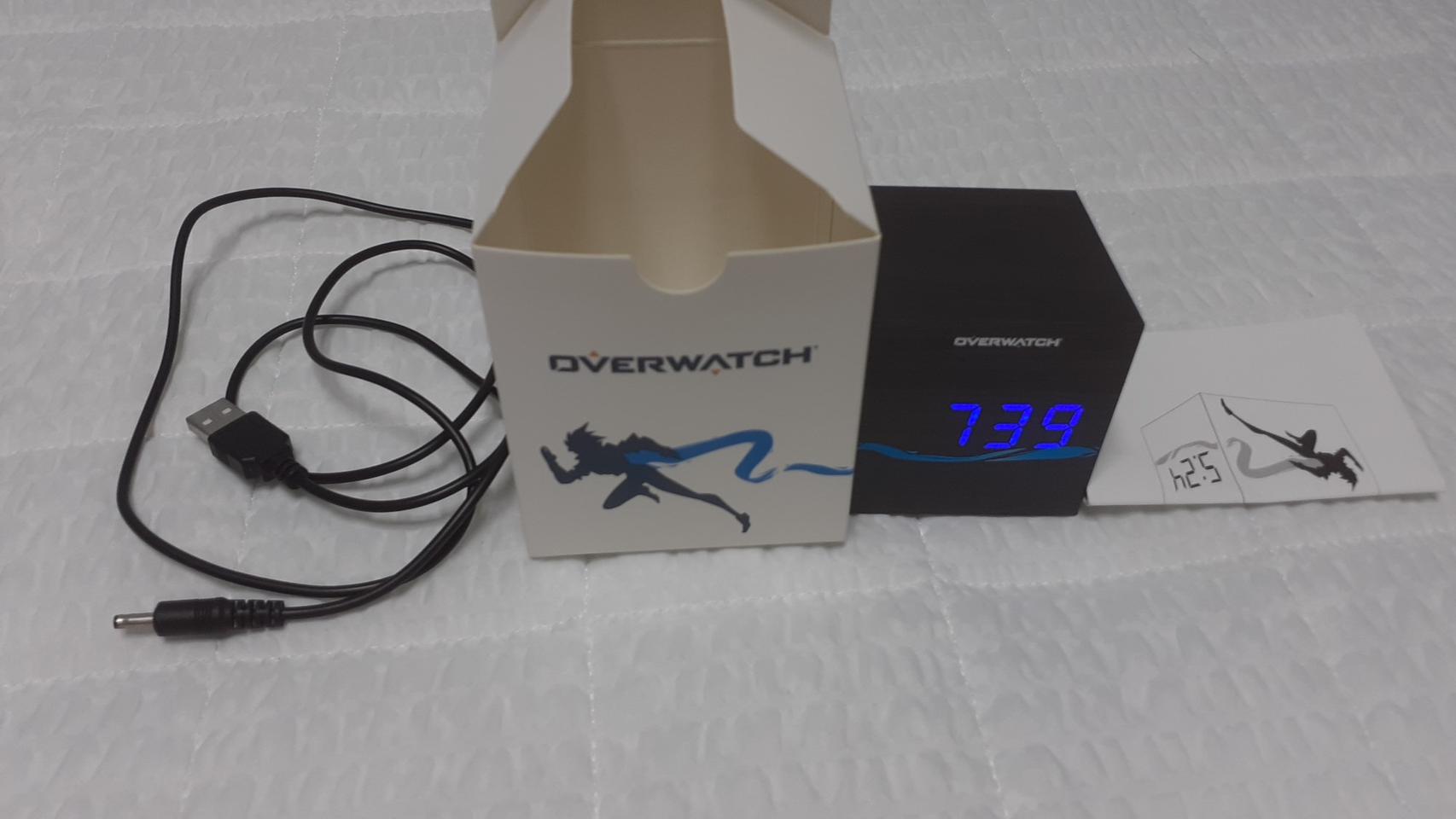 트레이서 탁상시계