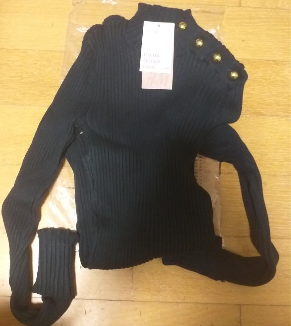 H&M 하이넥 니트 새제품