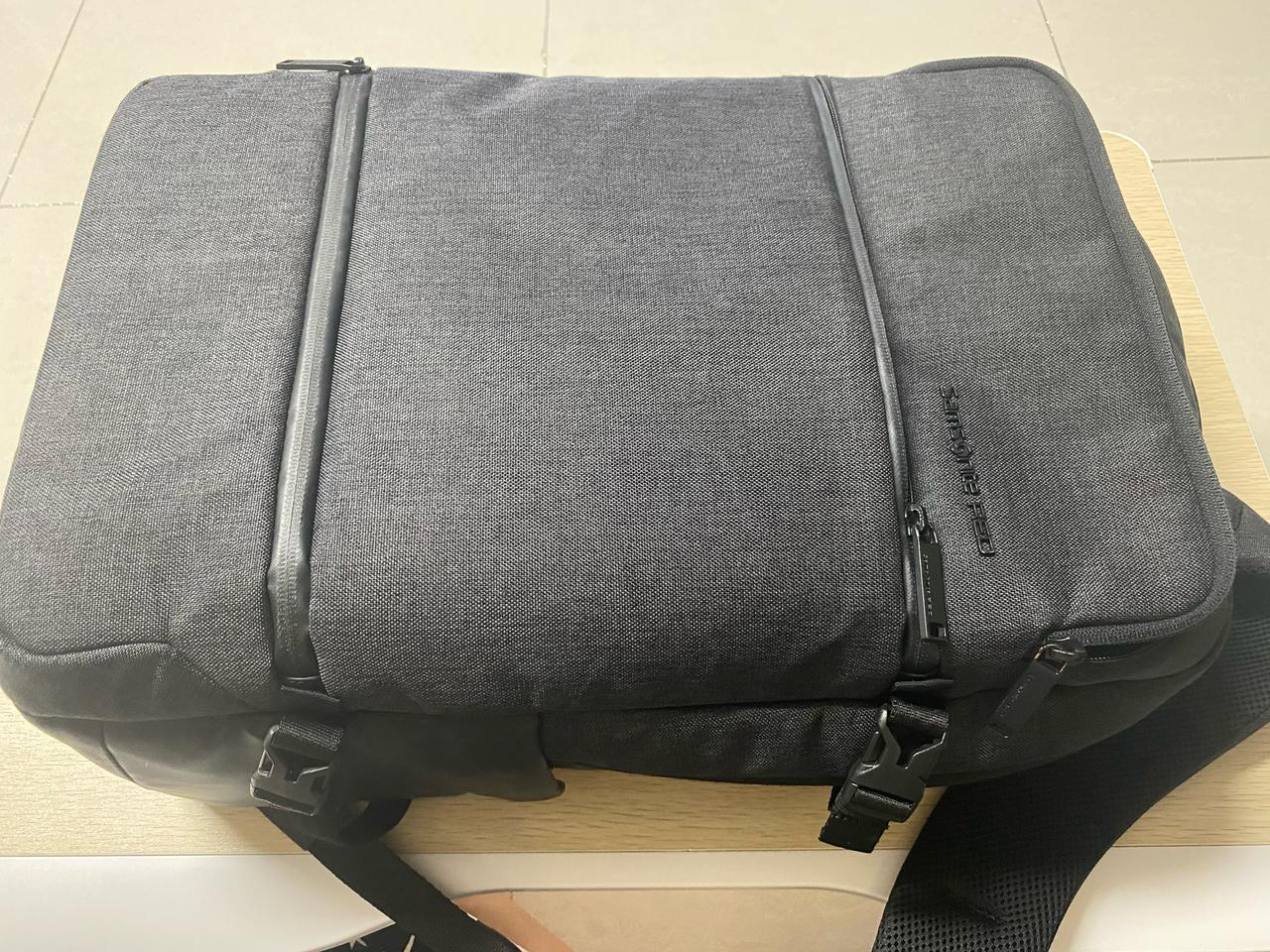 샘소나이트레드 백팩