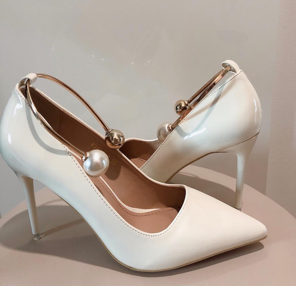 화이트스틸레토힐240 진주스틸레토 스틸레토힐9cm애나멜스틸레토240펌프스