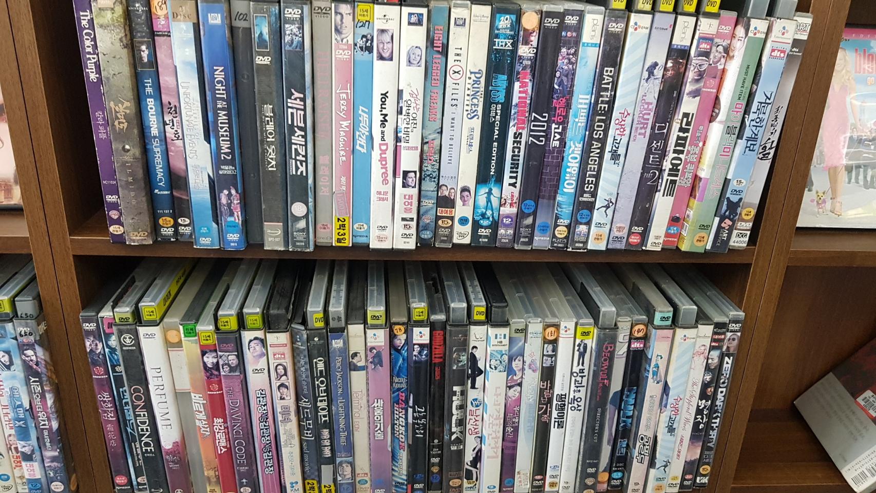 DVD 3천장 300만원 50장 75000원 외화 방화 명화 정품