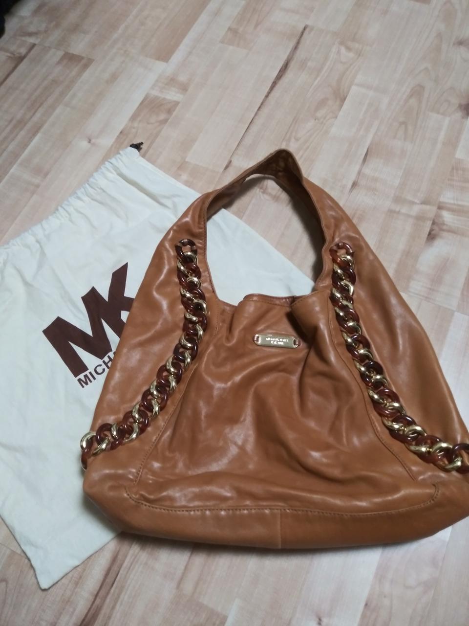 마이클코어스 가죽숄더백