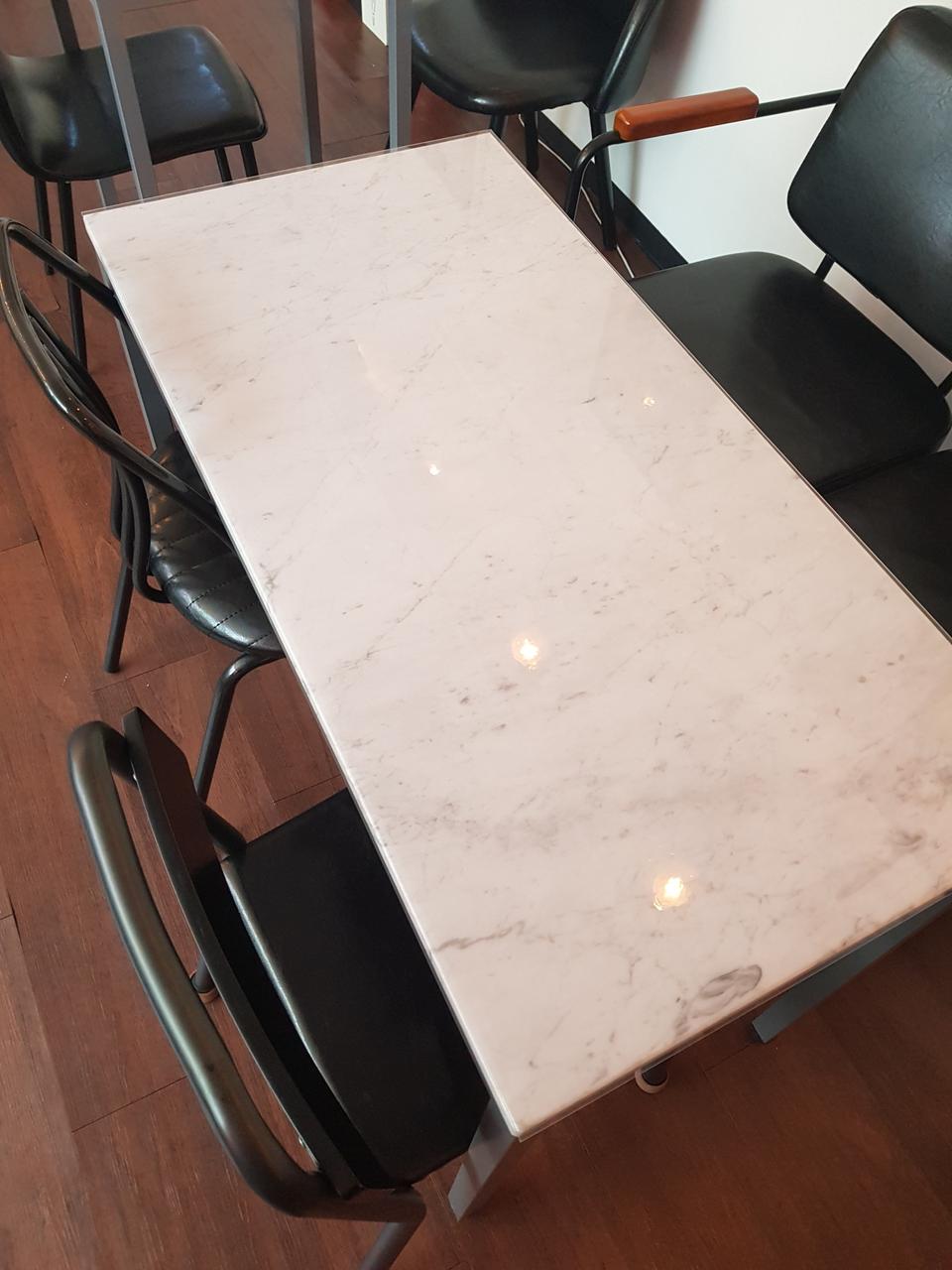 카페 이태리 천연 대리석 테이블