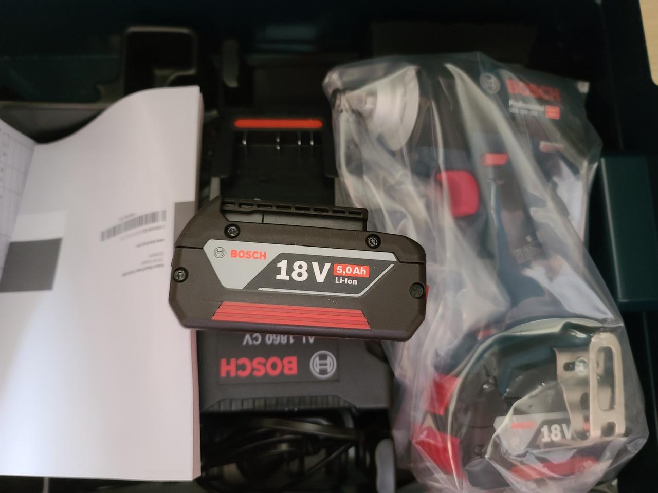 보쉬18V. 5.0AH 충전임팩