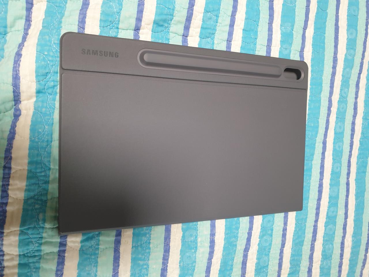 갤럭시탭 S6 정품 북커버 판매합니다