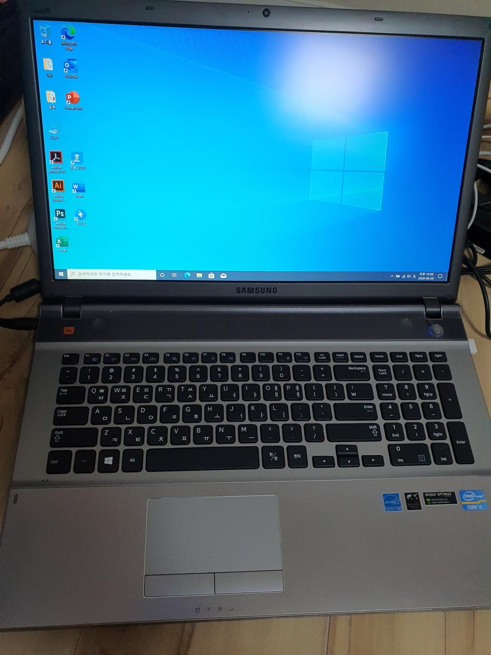 삼성 NT550P7C 노트북 판매 합니다.